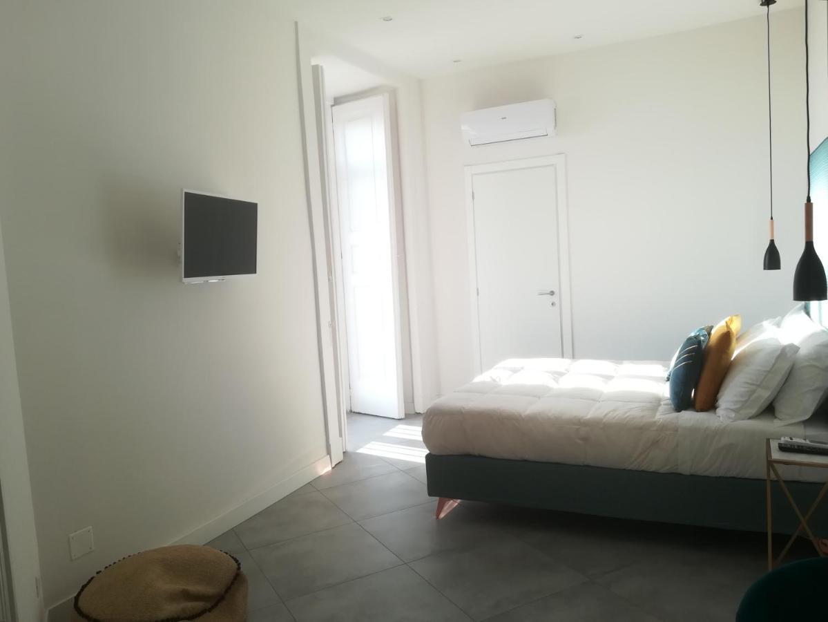 B-Montedidio Hotel เนเปิลส์ ภายนอก รูปภาพ